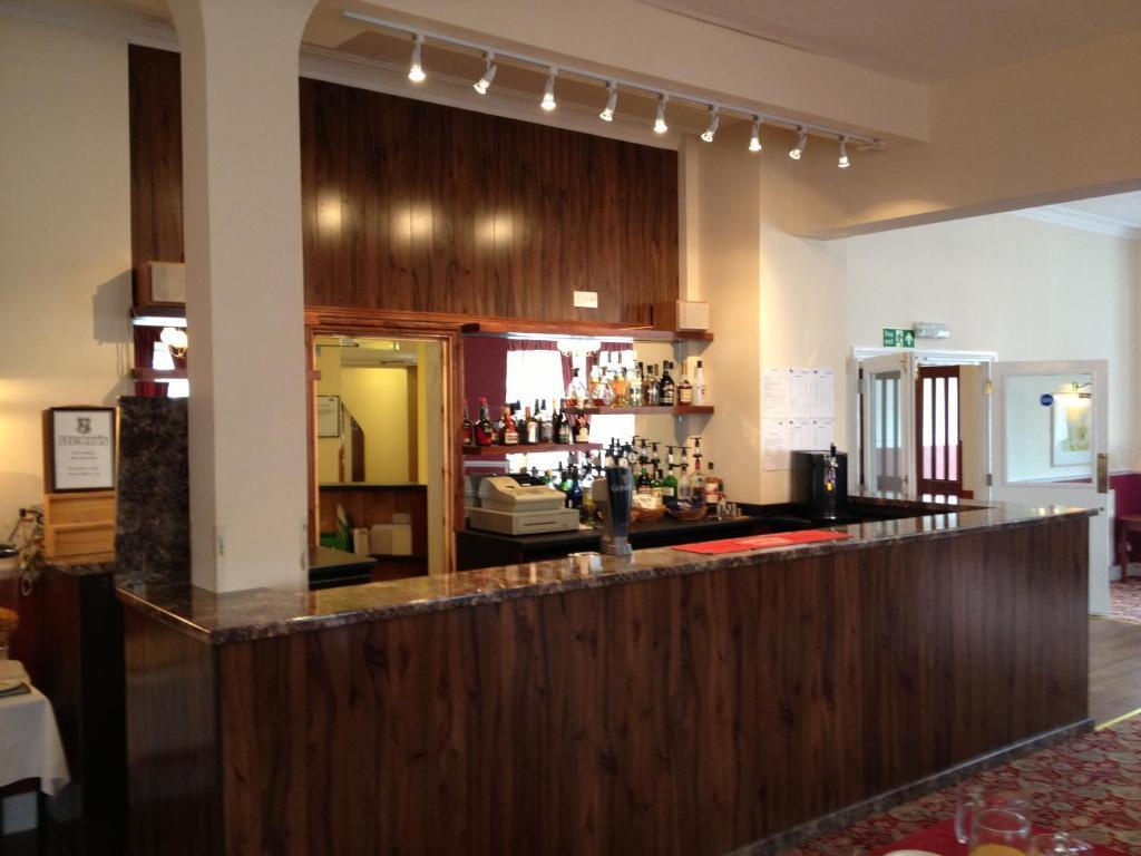 Hotel Travelrest Centre Seafront à Bornemouth Extérieur photo